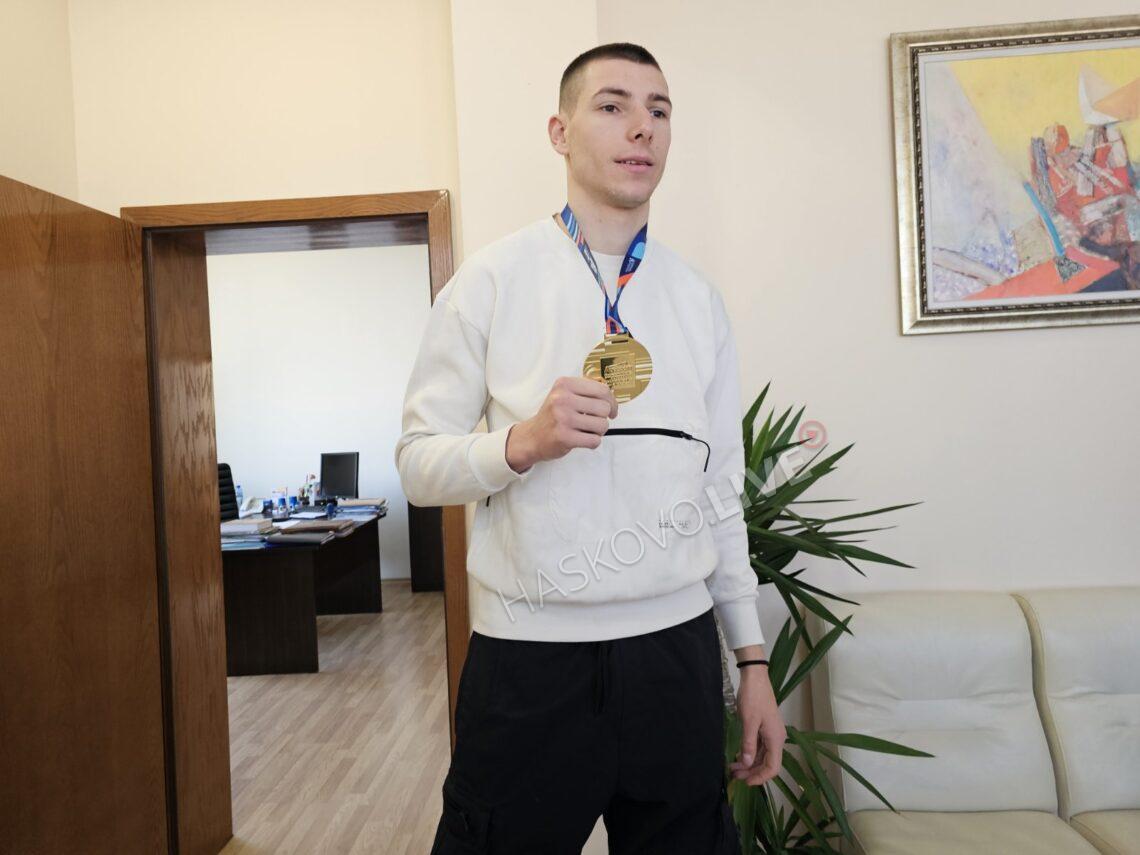 Божидар Саръбоюков 