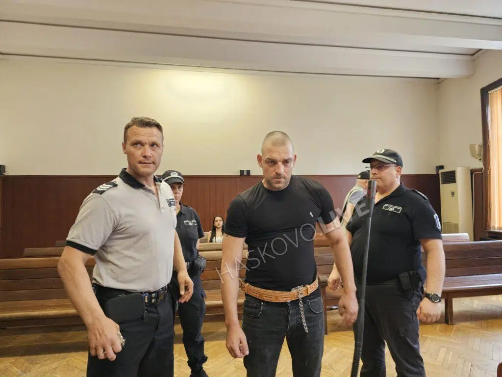 Калоян Карагьозов, обвинен в причиняване на смъртта по непредпазливост на скитник