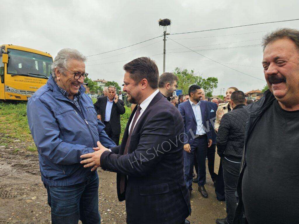 село караманци, чесване ДПС на Доган
